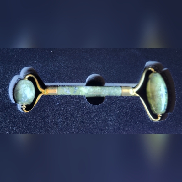 🔥 Luxury 6-Piece Skincare & Facial Care Set – New Hydration, Serums & Masks - Picture 12 of 13